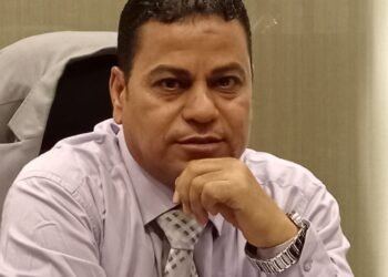 هنيئا لمن التزم بهذه الأوامر الإلهيةمع أداء الشعائر المفروضه ٠٠