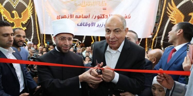 وزير الأوقاف ومحافظ المنيا يشهدان افتتاح مسجد الشيخ محمد دوداي ويتفقدان قوافل الخير ويشاركان في الفعاليات الرمضانية
