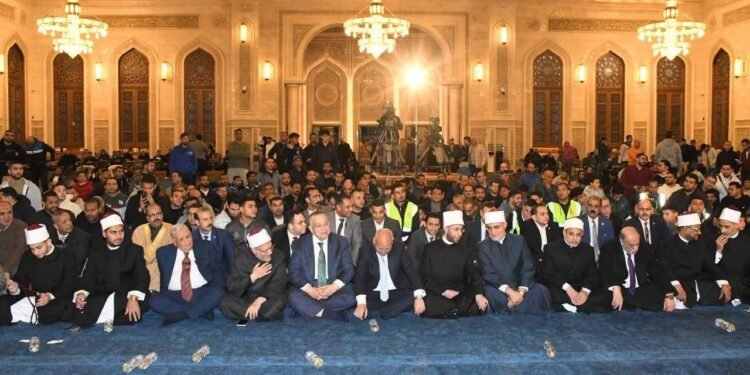 بمسجد العلي العظيم بألماظة: وزير الأوقاف ومفتي الجمهورية ومحافظ القاهرة يشهدون احتفالض الوزارة بذكرى فتح مكة