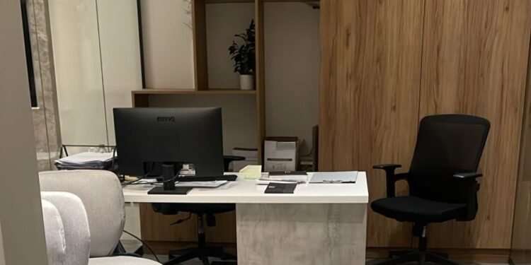 يلا نسافر.. شريكك في رحلاتك – ترويج السياحة والسفر باحترافية عالية