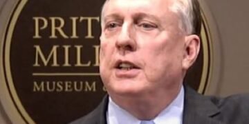 جنرال بالجيش الإمريكي : قواعدنا العسكرية دُمّرت