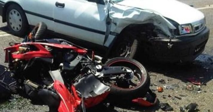 مصرع شاب دهسته سيارة نقل أثناء عبوره شارع سيتي في سوهاج مستقلا موتوسيكل