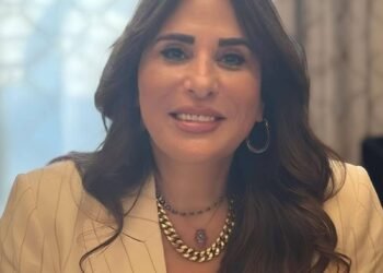 وزيرة الإسكان تتابع سير العمل بعددٍ من المشروعات الجاري تنفيذها بمدينة حدائق أكتوبر