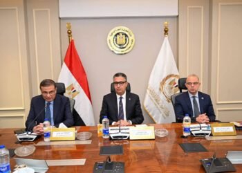 وزراء التموين والزراعة والاستثمار يعقدون اجتماعًا ثلاثيًا لبحث آليات التكامل لتحقيق استقرار الأسواق وتعزيز جهود التنمية الاقتصادية