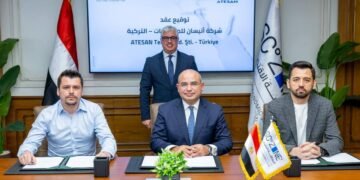 باستثمارات 6.5 ملايين دولار..اقتصادية قناة السويس تشهد توقيع عقد مشروعات للمنسوجات التركية بالقنطرة غرب