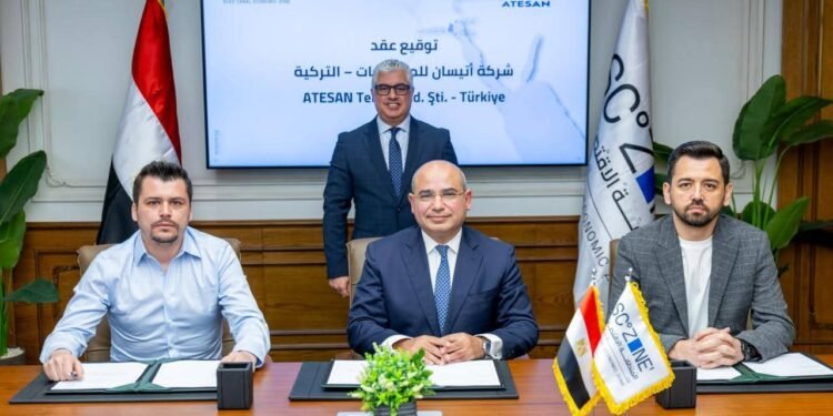 باستثمارات 6.5 ملايين دولار..اقتصادية قناة السويس تشهد توقيع عقد مشروعات للمنسوجات التركية بالقنطرة غرب