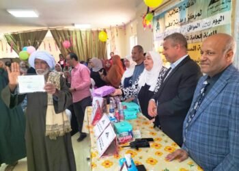 أسوان..قوافل إعلامية توعوية لفرع الهيئة العامة لتعليم الكبار لتنفيذ رؤية الدولة المصرية ” نحو بناء مجتمع واع خالى من الأمية “