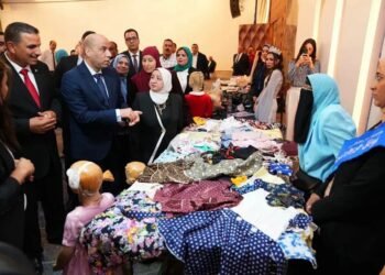 خلال زيارته إلى الإسكندرية.. وزير العمل يشهد ثمار مراكز التدريب المهني وتأهيل الشباب لسوق العمل