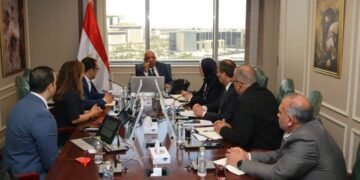 وزير الكهرباء والطاقة  يبحث مع شركة “نكسوس أنالاتيكا “سبل تعظيم الاستفادة من التقنيات الرقمية في إدارة الشبكة و التشغيل