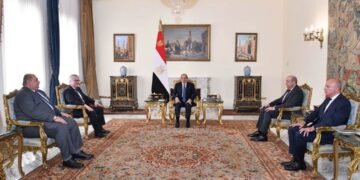 السيسي يستقبل سكرتير عام «الإيكاو» ويؤكد: مصر تنفذ خطة متكاملة لتحديث منظومة الطيران المدني