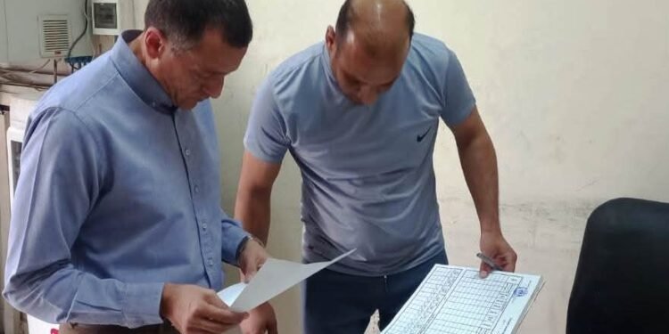 جولة مفاجئة لمحافظ أسوان بمحطات الوقود .. والتأكيد على عدم التهاون أى تلاعب فى حصة المواد البترولية أو الإضرار بحقوق المواطنين