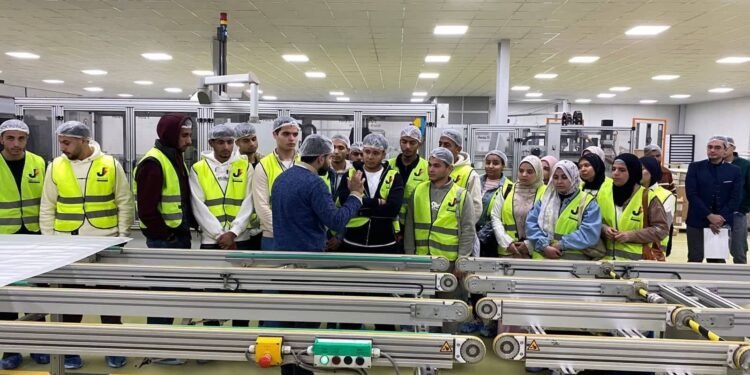 في ذكرى تحرير سيناء .. دعم القيادة السياسية يدفع منظومة التعليم العالي لتحقيق طفرة تنموية بسيناء ومدن القناة