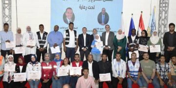 فى العيد الـ ٤٤ لتحرير سيناء .. محافظ أسوان ومدير صندوق مكافحة وعلاج الادمان والتعاطى يشاركان فى ملتقى التطوع والمبادرات الشبابية