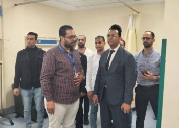 وكيل وزارة الصحة بسوهاج يجري زيارة تفقدية لمستشفى جهينة النموذجي بسوهاج لمتابعة جودة الخدمات الصحية وبحث سبل تطويرها والتوسع بها