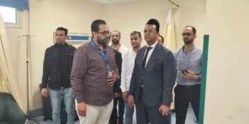 وكيل وزارة الصحة بسوهاج يجري زيارة تفقدية لمستشفى جهينة النموذجي بسوهاج لمتابعة جودة الخدمات الصحية وبحث سبل تطويرها والتوسع بها