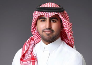 عبدالعزيز عثمان التميمي.. صوت جديد في عالم السوشيال ميديا