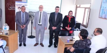 رئيس جامعة سوهاج يتفقد تدريبات مركز ضمان الجودة لتأهيل شباب الأكاديميين