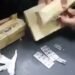 في بداية عودة مطار سوهاجنجحت سلطات التأمين بمطار سوهاج الدولي في إحباط محاولة مبتكرة لتهريب كمية من الأقراص المخدرة إلى خارج البلاد،