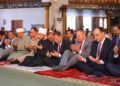 محافظ دمياط و وزير الأوقاف يؤديان شعائر صلاة الجمعة بمسجد الرحمة برأس البر