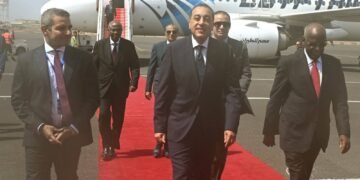 نيابة عن فخامة السيد رئيس الجمهورية:رئيس الوزراء يصل إلى جيبوتي للمشاركة في مراسم تنصيب فخامة الرئيس “إسماعيل عمر جيله”