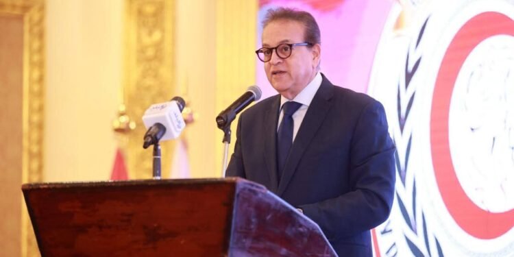 الدكتور خالد عبدالغفار يشهد احتفالية اليوم العالمي للتمريض
