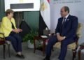 الرئيس السيسي يصل إلى أوغندا في زيارة رسمية.. ويستعرض حرس الشرف بمطار عنتيبي قبل لقاء موسيفيني
