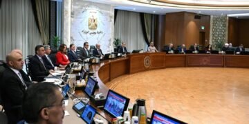 خلال الاجتماع الأسبوعي للحكومة..مدبولي يهنيء فخامة الرئيس والشعب المصري العظيم بمناسبة قرب حلول عيد الأضحى المبارك