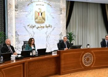 مدبولي: رفع درجة الجاهزية للمرافق والجهات الخدمية المُختلفة وتفعيل غرف العمليات على مدار الـ 24 ساعة استعداداً لعيد الأضحى