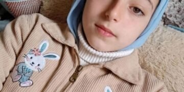 رفضت تعيش صاحبتها فخدعتها بحبة غلة وقالتلها فيتامينات للتخن