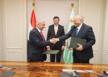 وزير الزراعة يشهد توقيع مشروعين تنمويين بين “بحوث الصحراء” و”أكساد” لتعزيز الأمن الغذائي ومواجهة التغيرات المناخية