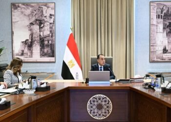 رئيس الوزراء يستعرض الموقف التنفيذي للمشروعات الخدمية والتنموية في محافظة بني سويف