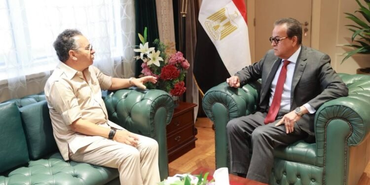 وزير الصحة يبحث مع مجموعة «سان دوناتو» الإيطالية معدلات تنفيذ مستشفى هليوبوليس الجديد وخطط الاستثمار المستقبلية