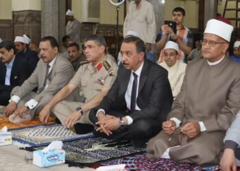 محافظ سوهاج يشهد احتفال الأوقاف بالعام الهجري الجديد بمسجد ” العارف بالله”
