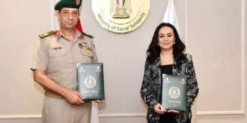القوات المسلحة توقع بروتوكولى تعاون مع وزارة التضامن الإجتماعى وجامعة القاهرة