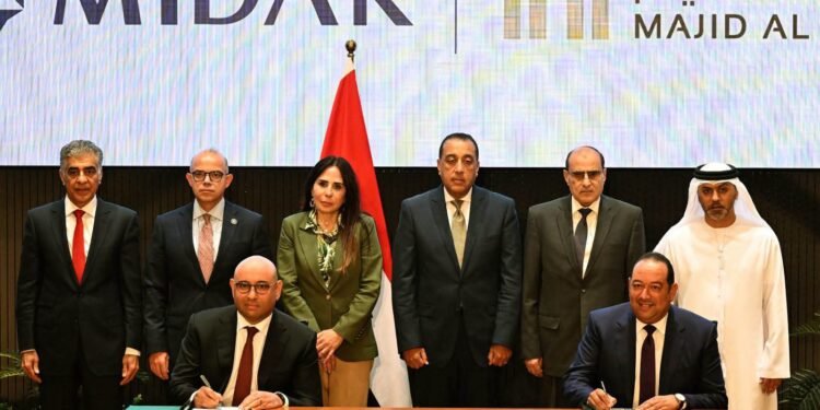 رئيس الوزراء يشهد مراسم توقيع شراكة استراتيجية بين “ميدار” و”ماجد الفطيم” لتطوير مشروع عمراني متكامل بالقاهرة الجديدة