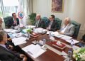 وزير الصحة يترأس اجتماع صندوق التعويض عن مخاطر المهن الطبية ويوجه بالتوسع في تدريب الفرق الطبية