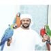 علي البلوشي.. اقدم عروض تدريب الطيور في المنتزهات لاسعاد زوارها