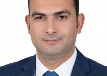 تفل الشاي يتحول إلى ابتكار بيئي واقتصادي مبهر!