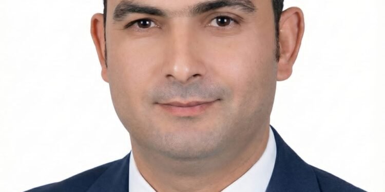 تفل الشاي يتحول إلى ابتكار بيئي واقتصادي مبهر!