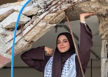 كيف نجحت بسمة أبو شهلا في توظيف السوشيال ميديا لنقل حقيقة غزة إلى العالم