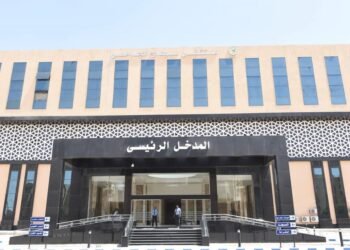 دعماً من مؤسسة خيريه صرف إعانات مالية لمرضى الغسيل الكلوي بالمستشفيات لجامعية بسوهاج