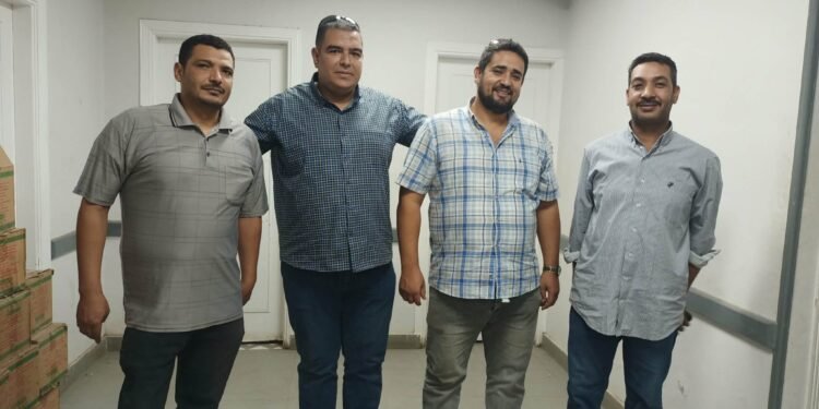 حملة من مكتب تموين طما تضبط كميات كبيرة من مثلجات مجهولة المصدر في قرية الشوكة بطما سوهاج
