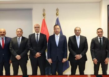 وزير الاتصالات وتكنولوجيا المعلومات يشهد إطلاق خدمتي “اطمن” و”اطمن على الآخر” لتوفير بيئة إنترنت آمنة للأطفال على الهاتف المحمول