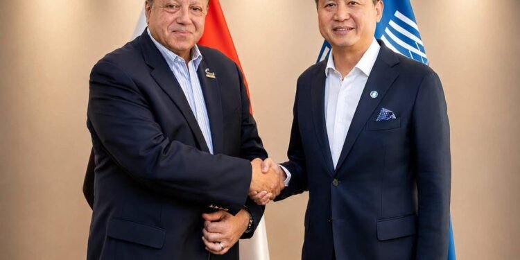 رئيس الجهاز المصري للملكية الفكرية يلتقي المدير العام للويبو بجنيف وتعزيز  سبل التعاون في مجالات التحول الرقمي