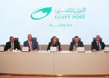 داليا الباز: العاملون بالبريد هم “الجيش الأخضر”.. والإنتاج مفتاح زيادة العوائد الاستثمارية