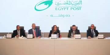 داليا الباز: العاملون بالبريد هم “الجيش الأخضر”.. والإنتاج مفتاح زيادة العوائد الاستثمارية