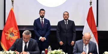 توقيع مذكرة تفاهم بين الهيئة العامة لميناء الإسكندرية وهيئة موانئ مونتينيجرو لتعزيز التعاون في قطاع النقل البحري والموانئ