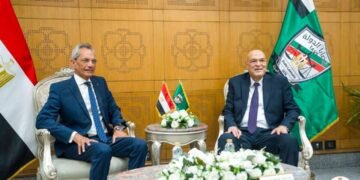 وزير شئون المجالس النيابية يُهنئ رئيس هيئة قضايا الدولة بتوليه منصبه ويبحث سبل تعزيز التعاون المشترك