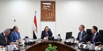 رئيس الوزراء يتابع جهود زيادة المخزون الاستراتيجي من المنتجات البترولية