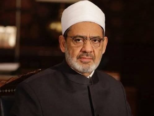 رئيس الوزراء يهنئ شيخ الأزهر بمناسبة ذكرى المولد النبوي الشريف